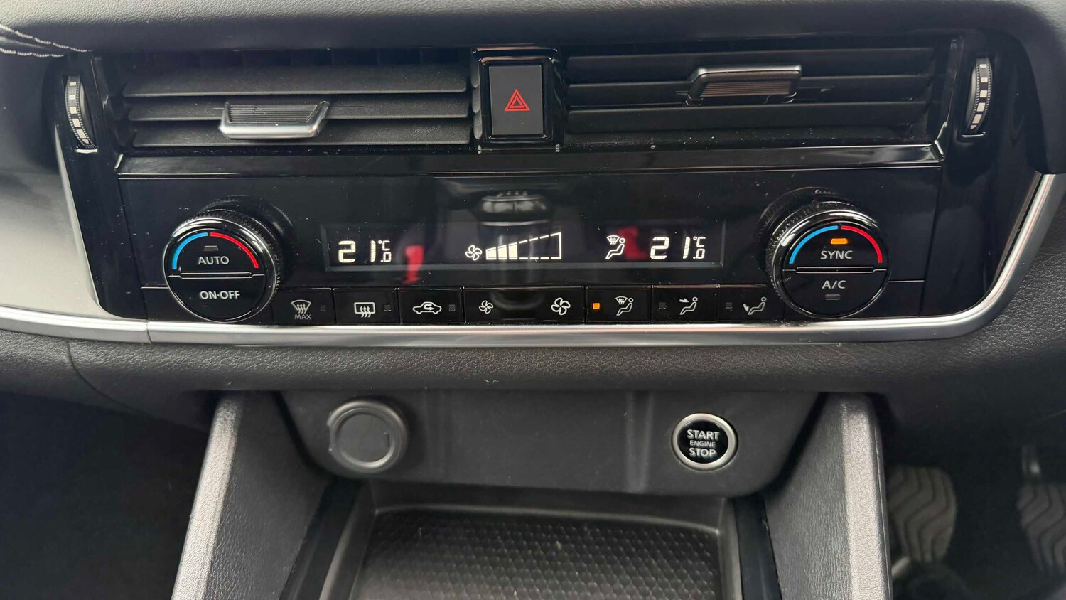 Used Nissan Qashqai for sale - 77861234: Photo 19