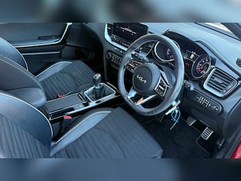 Used Kia XCeed 2023 for sale - 79702456: Photo