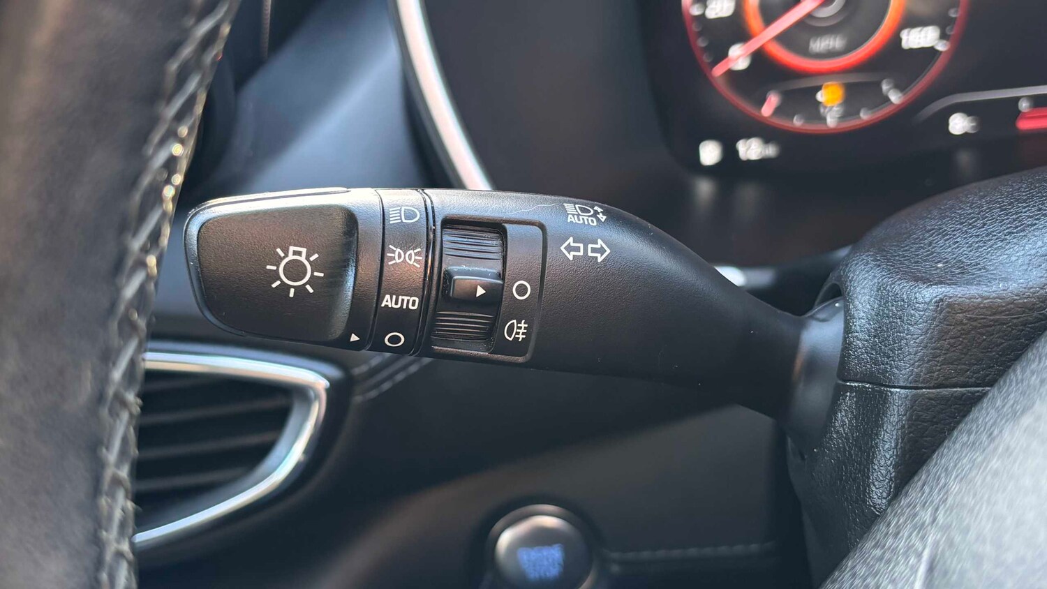 Used Hyundai Santa Fe for sale - 77861955: Photo 22