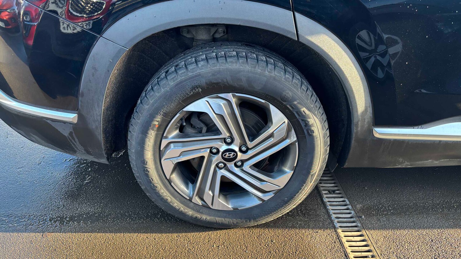 Used Hyundai Santa Fe for sale - 77861955: Photo 6