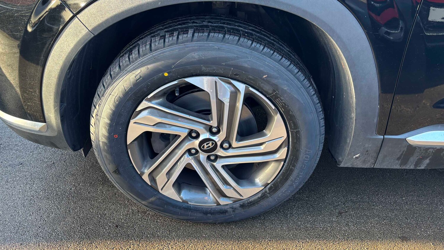 Used Hyundai Santa Fe for sale - 77861955: Photo 8