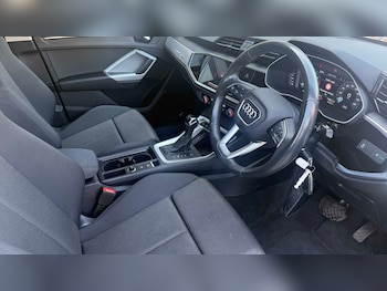 Used Audi Q3 2024 for sale - 79227619: Photo