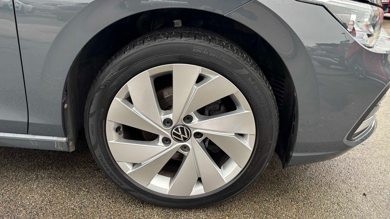 Used Volkswagen Golf for sale - 77862676: Photo 9