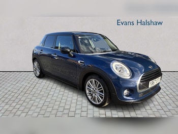 Used MINI Hatch 2017 for sale - 77860178: Photo