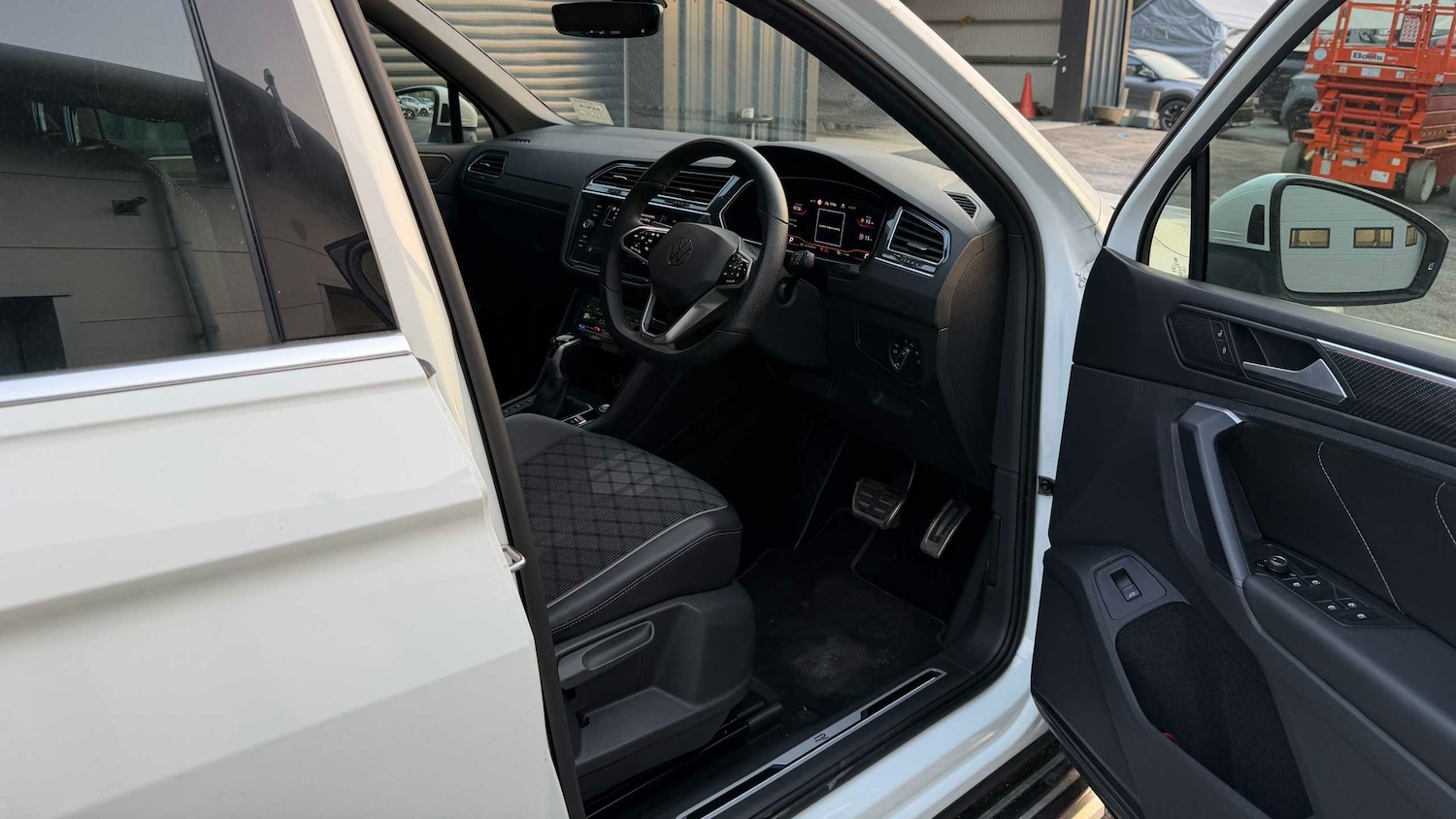 Used Volkswagen Tiguan for sale - 77861816: Photo 16