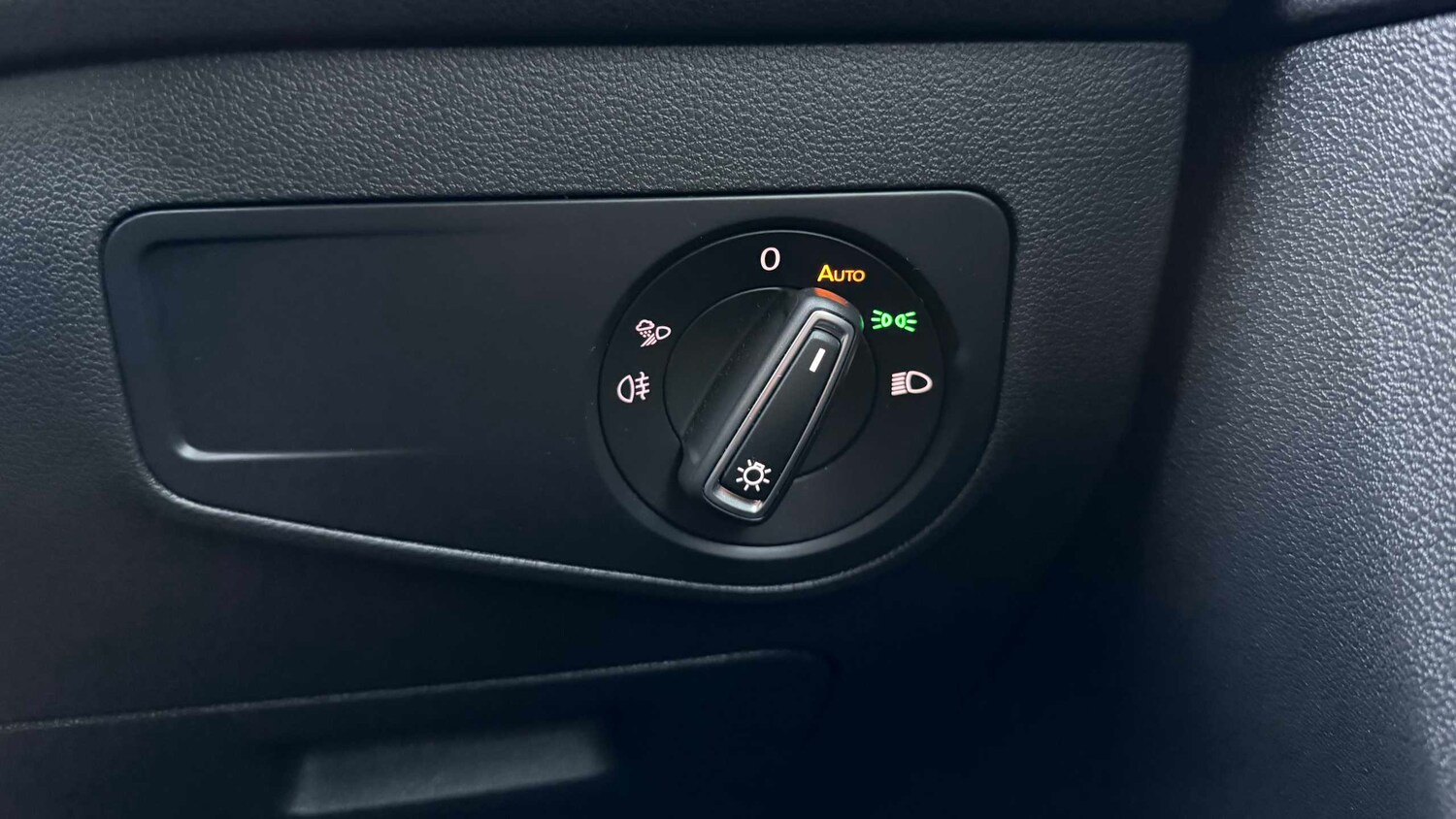 Used Volkswagen Tiguan for sale - 77861816: Photo 27