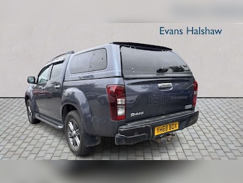 Used Isuzu D-Max 2018 for sale - 79604370: Photo