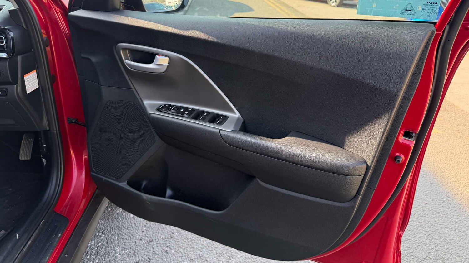 Used Kia Niro for sale - 77861550: Photo 11