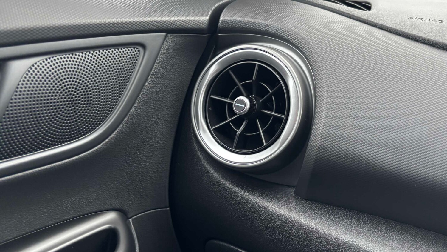 Used Hyundai KONA for sale - 77860236: Photo 24