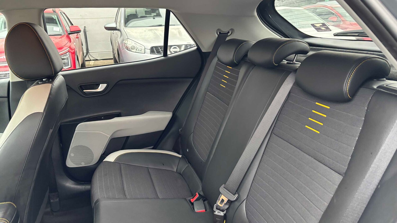 Used Kia Stonic for sale - 77859987: Photo 17