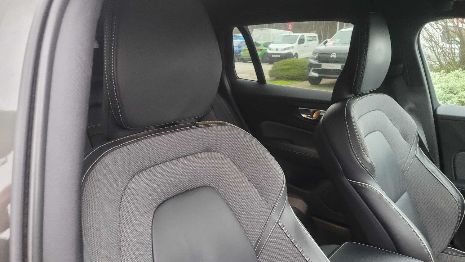 Used Volvo V60 for sale - 77860359: Photo 11