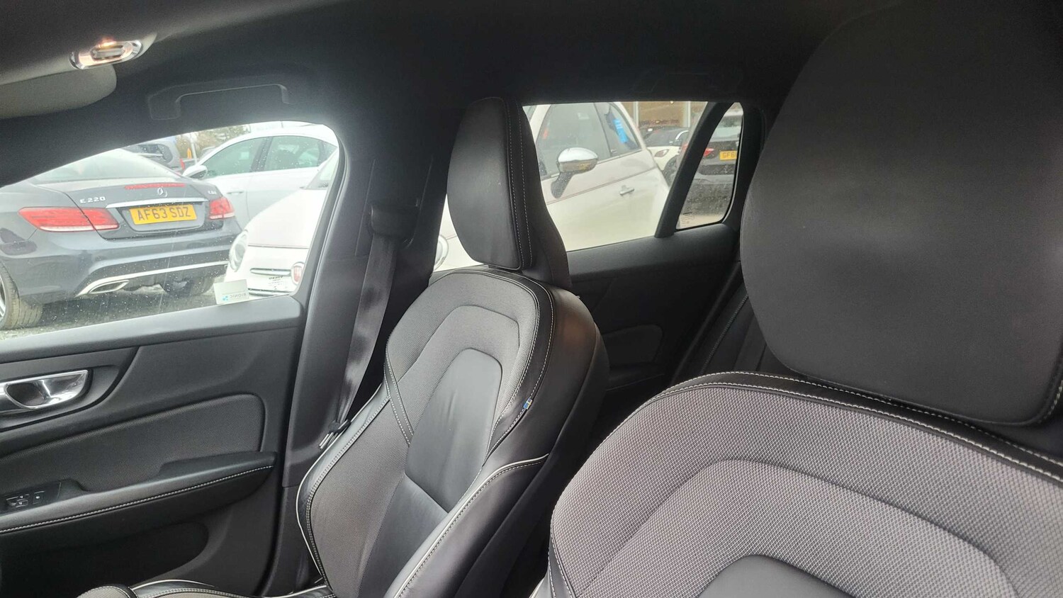 Used Volvo V60 for sale - 77860359: Photo 17