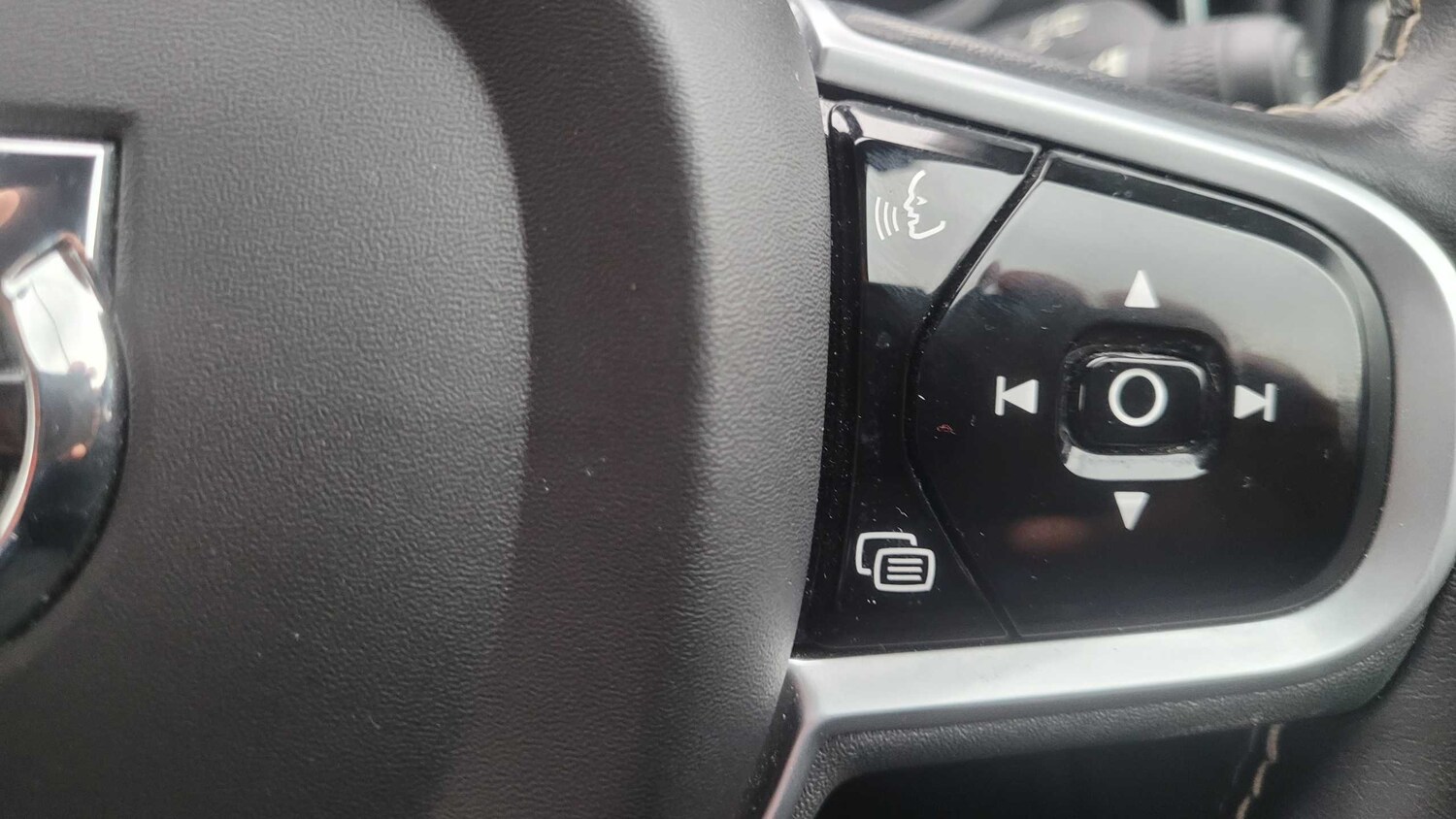 Used Volvo V60 for sale - 77860359: Photo 23