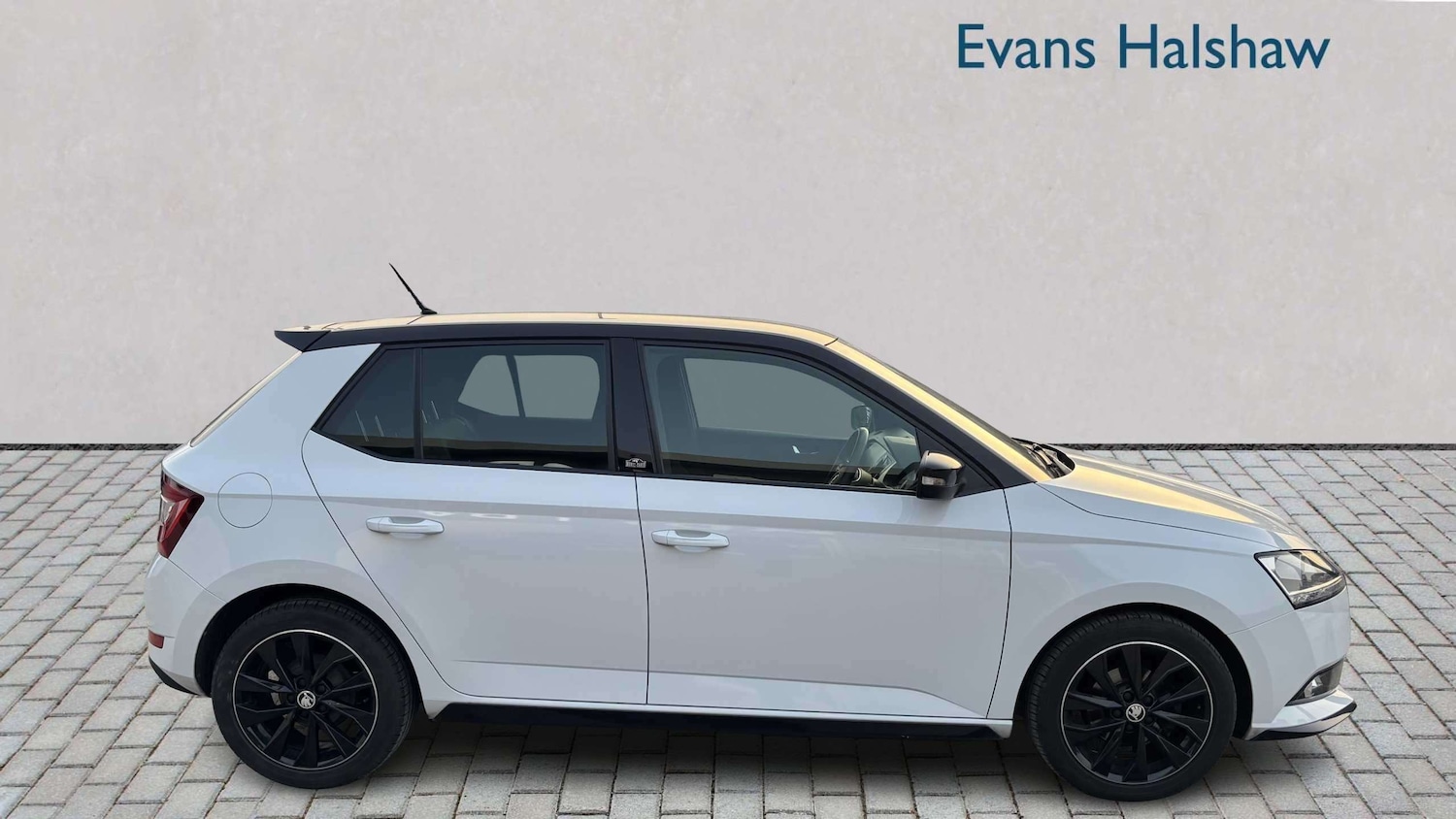 Used Skoda Fabia for sale - 77859468: Photo 2