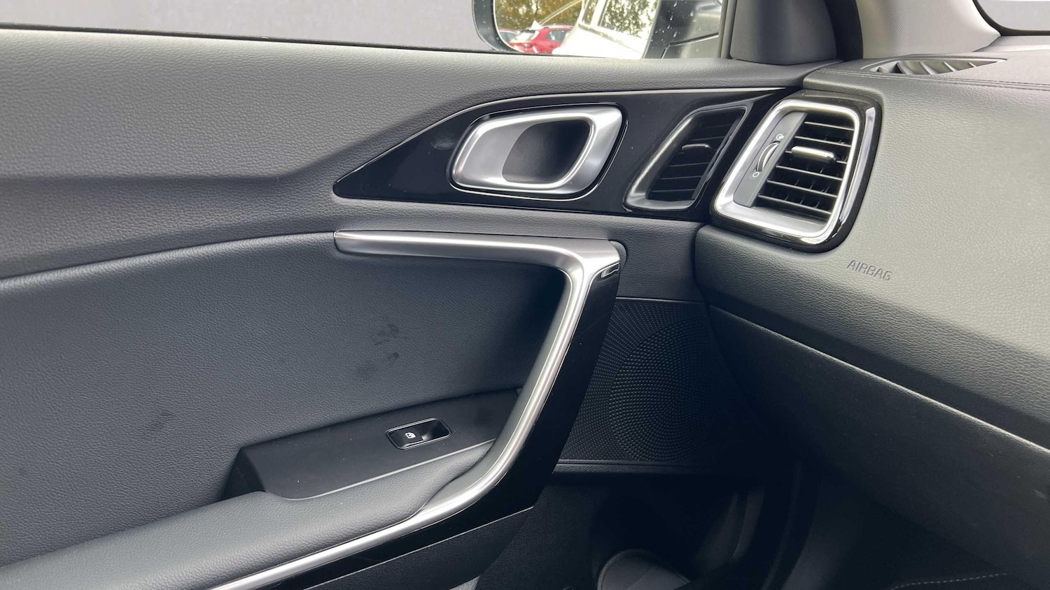 Used Kia XCeed 2025 for sale - 78060343: Photo 15