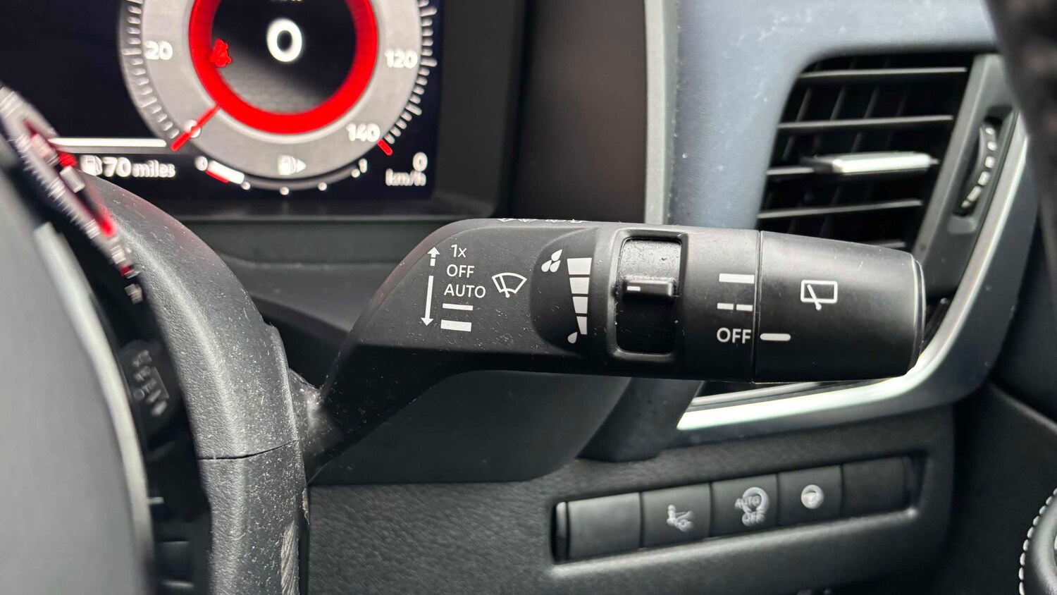 Used Nissan Qashqai for sale - 77858603: Photo 24