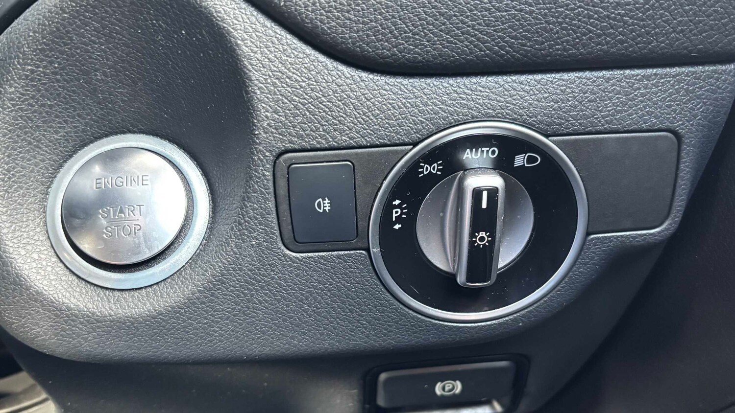 Used Mercedes-Benz CLA for sale - 77856551: Photo 24