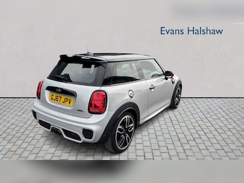 Used MINI Hatch 2017 for sale - 79040303: Photo