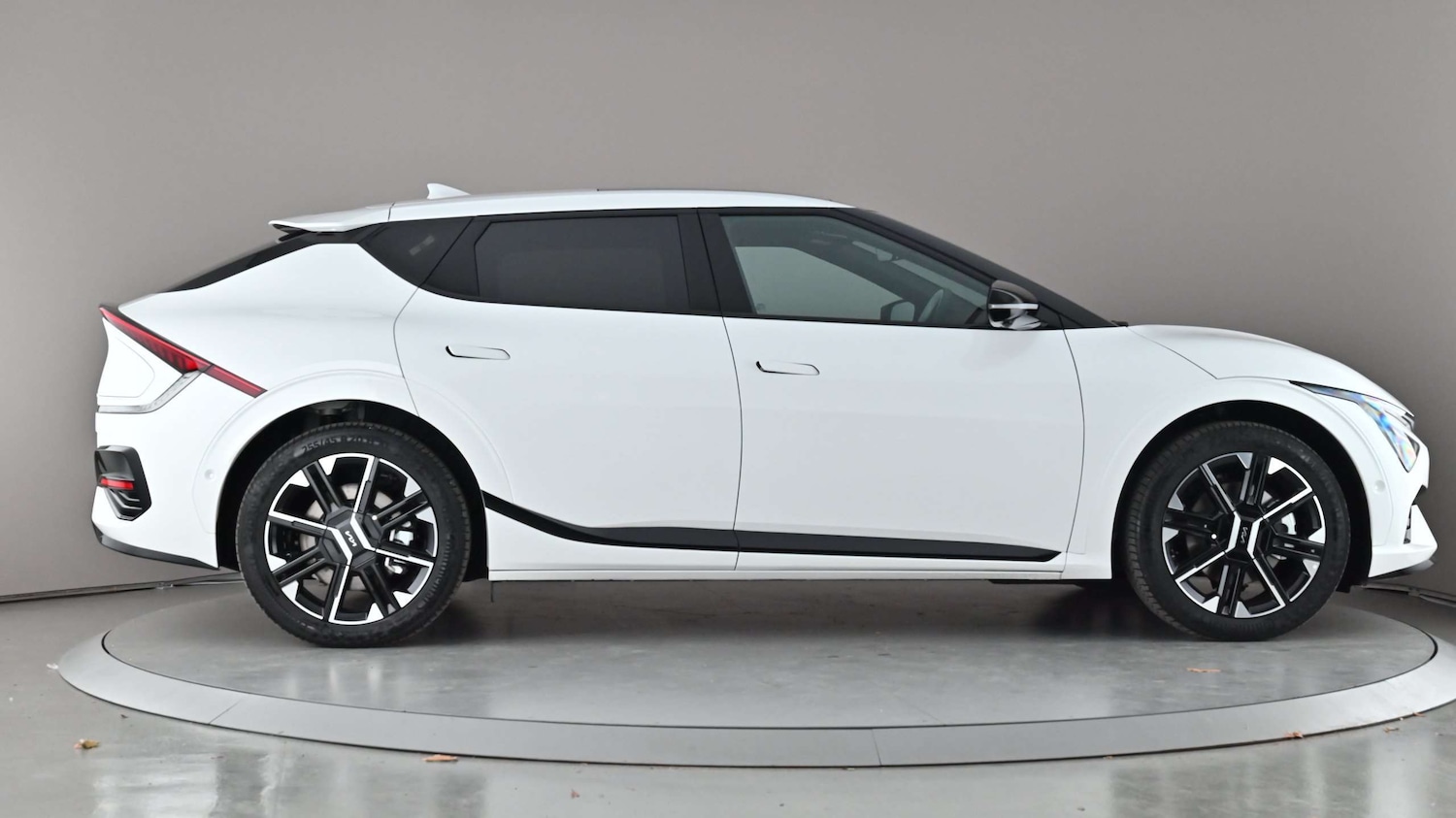 Used Kia EV6 for sale - 77862437: Photo 2