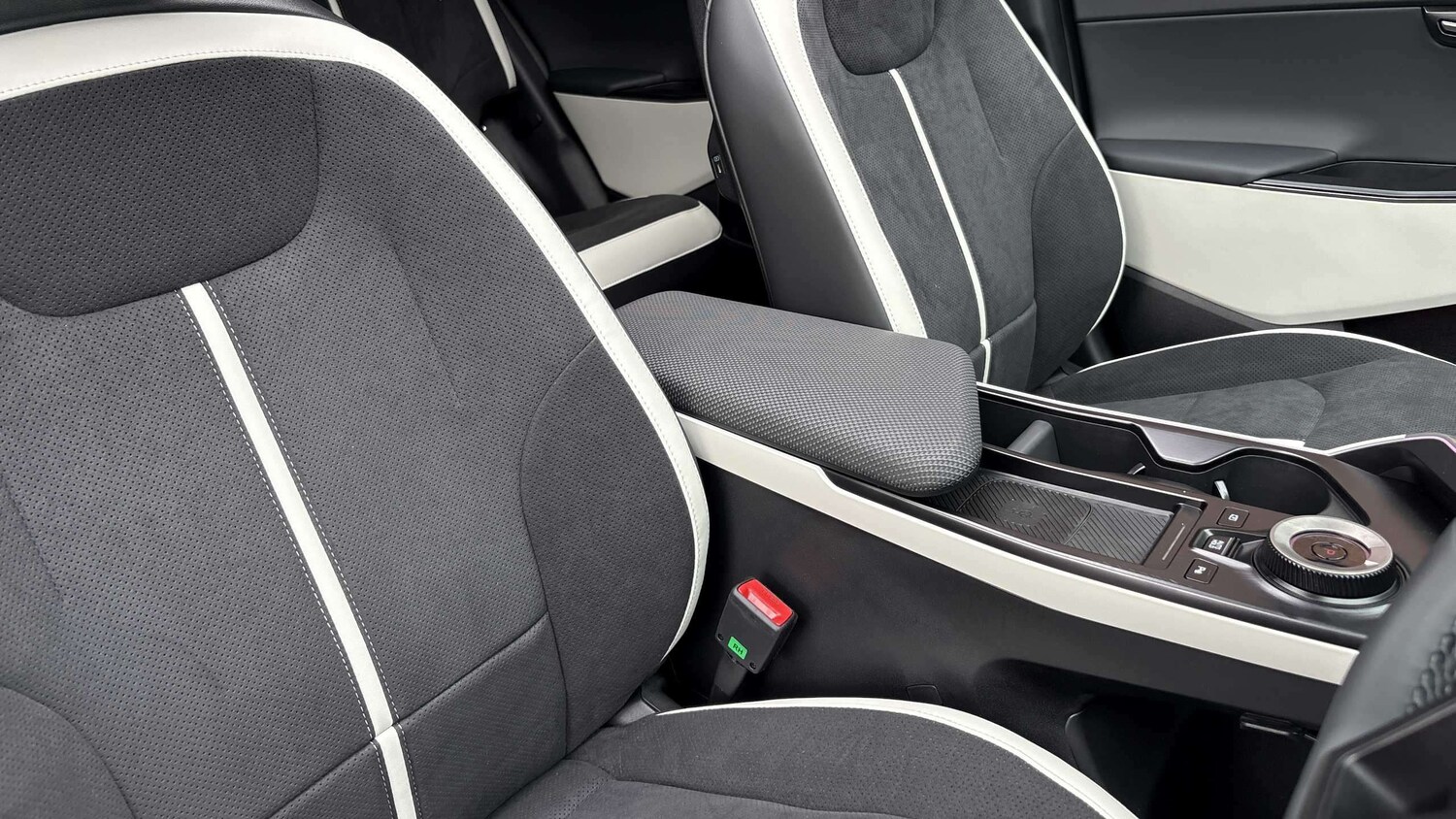 Used Kia EV6 for sale - 77862437: Photo 6