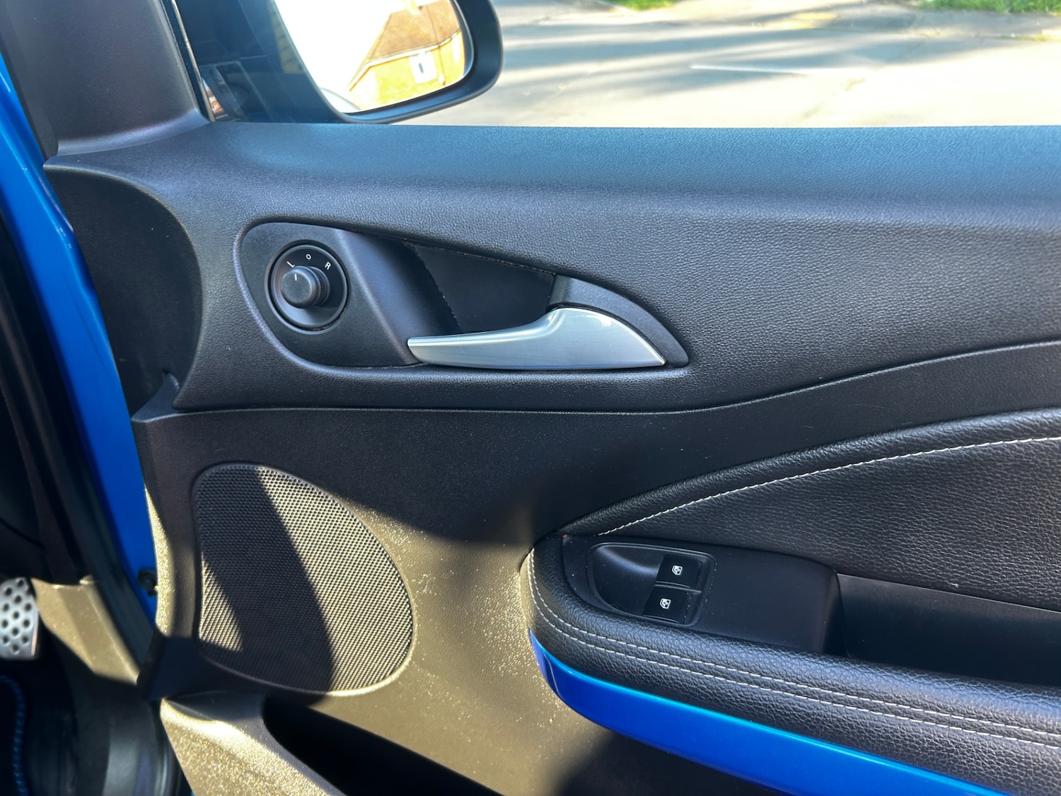 Used Vauxhall ADAM 2016 for sale - 77945483: Photo 12