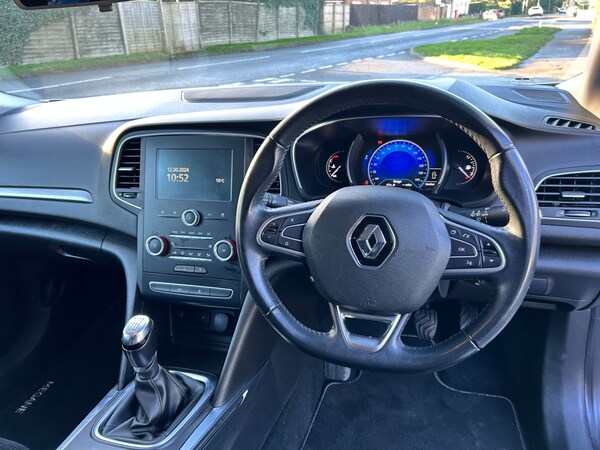 Used Renault Megane 2017 for sale - 73293050: Photo 11