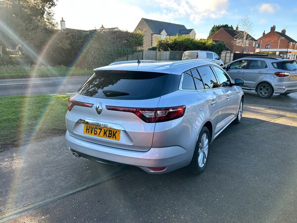 Used Renault Megane 2017 for sale - 73293050: Photo 5