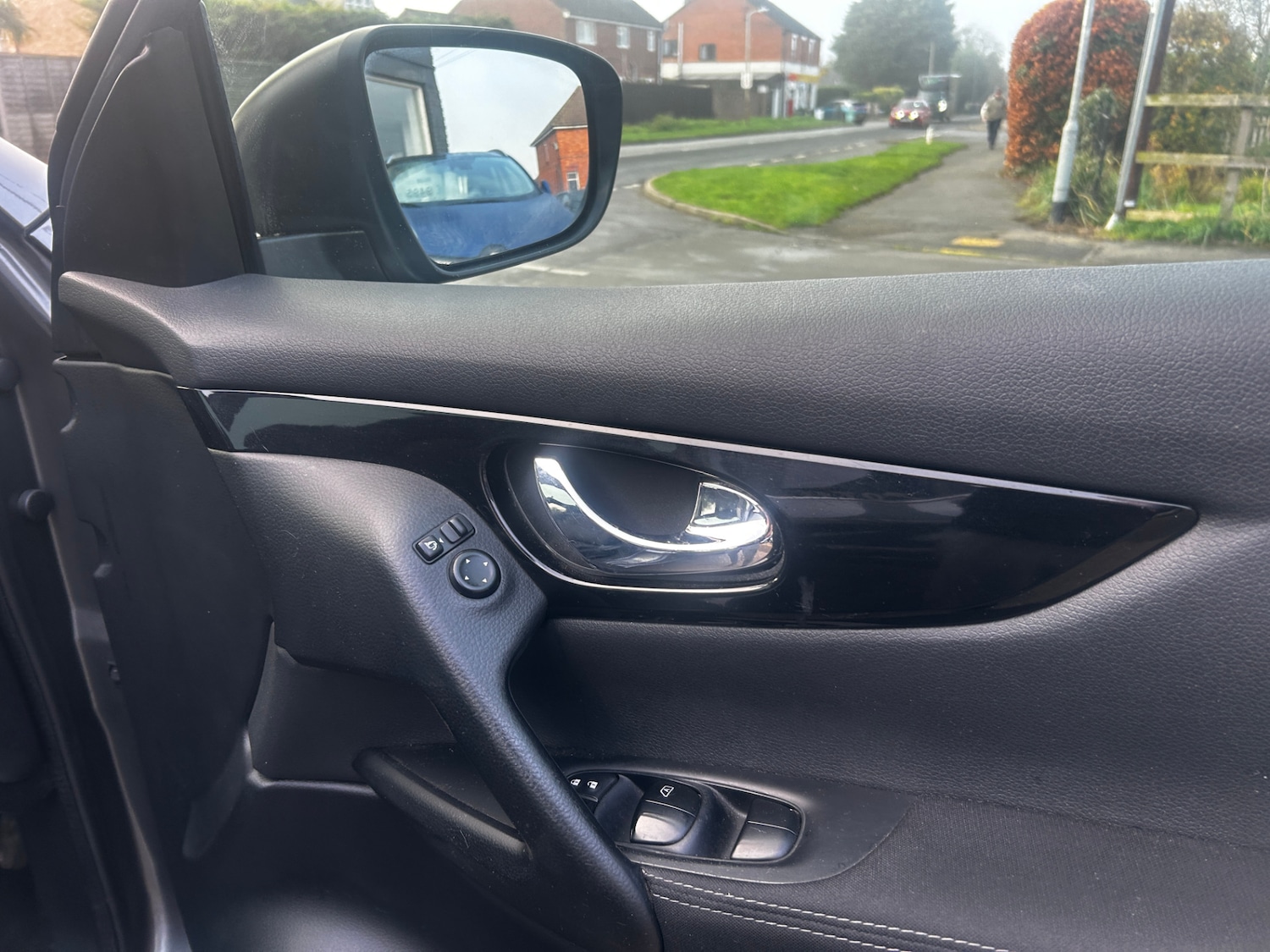 Used Nissan Qashqai 2016 for sale - 76795716: Photo 12