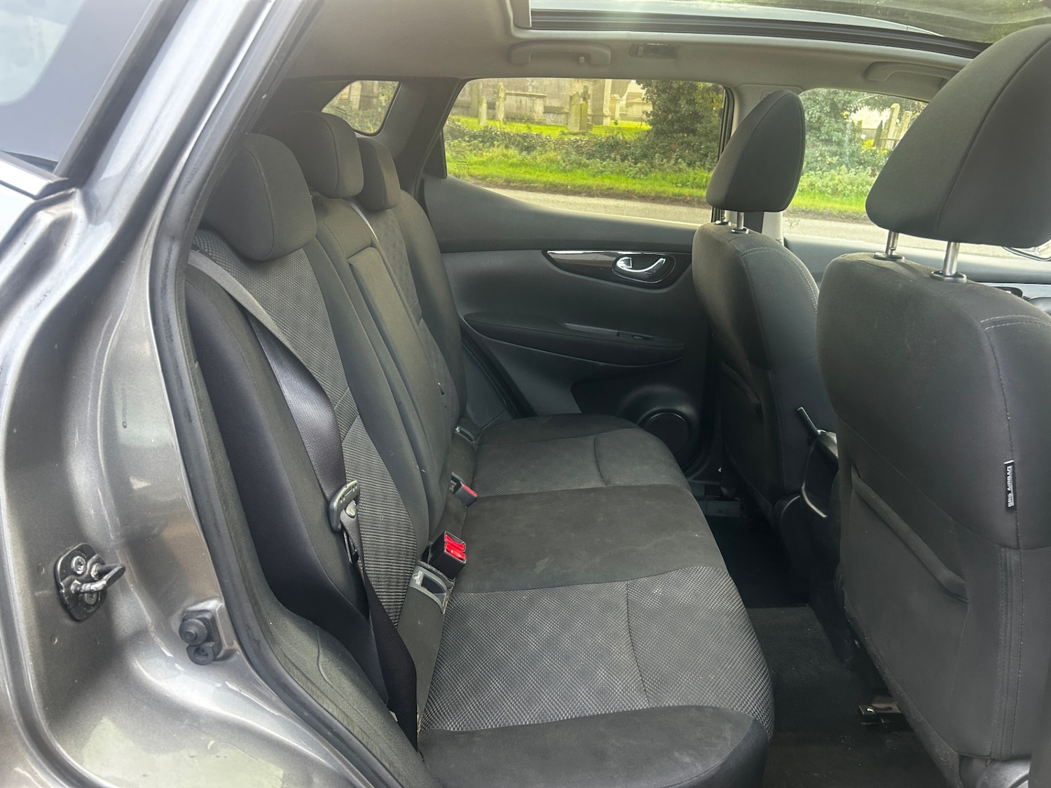 Used Nissan Qashqai 2016 for sale - 76795716: Photo 9