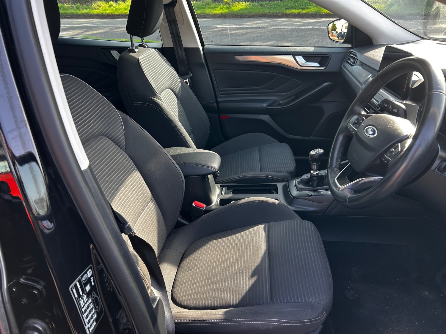 Used Ford Focus 2018 for sale - 77663692: Photo 11