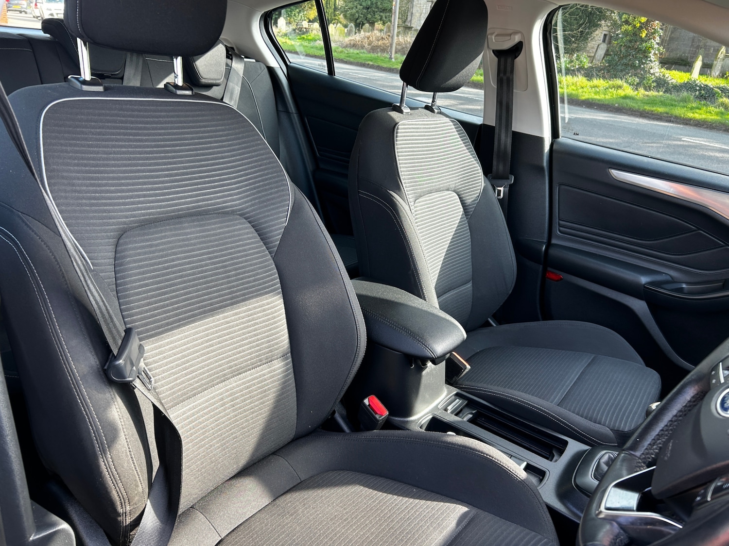 Used Ford Focus 2018 for sale - 77663692: Photo 12