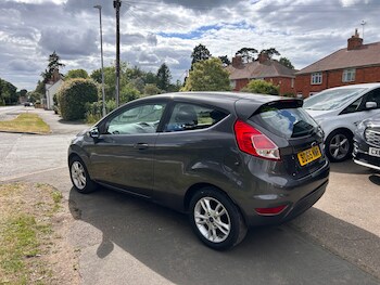 Used Ford Fiesta 2015 for sale - 78817668: Photo