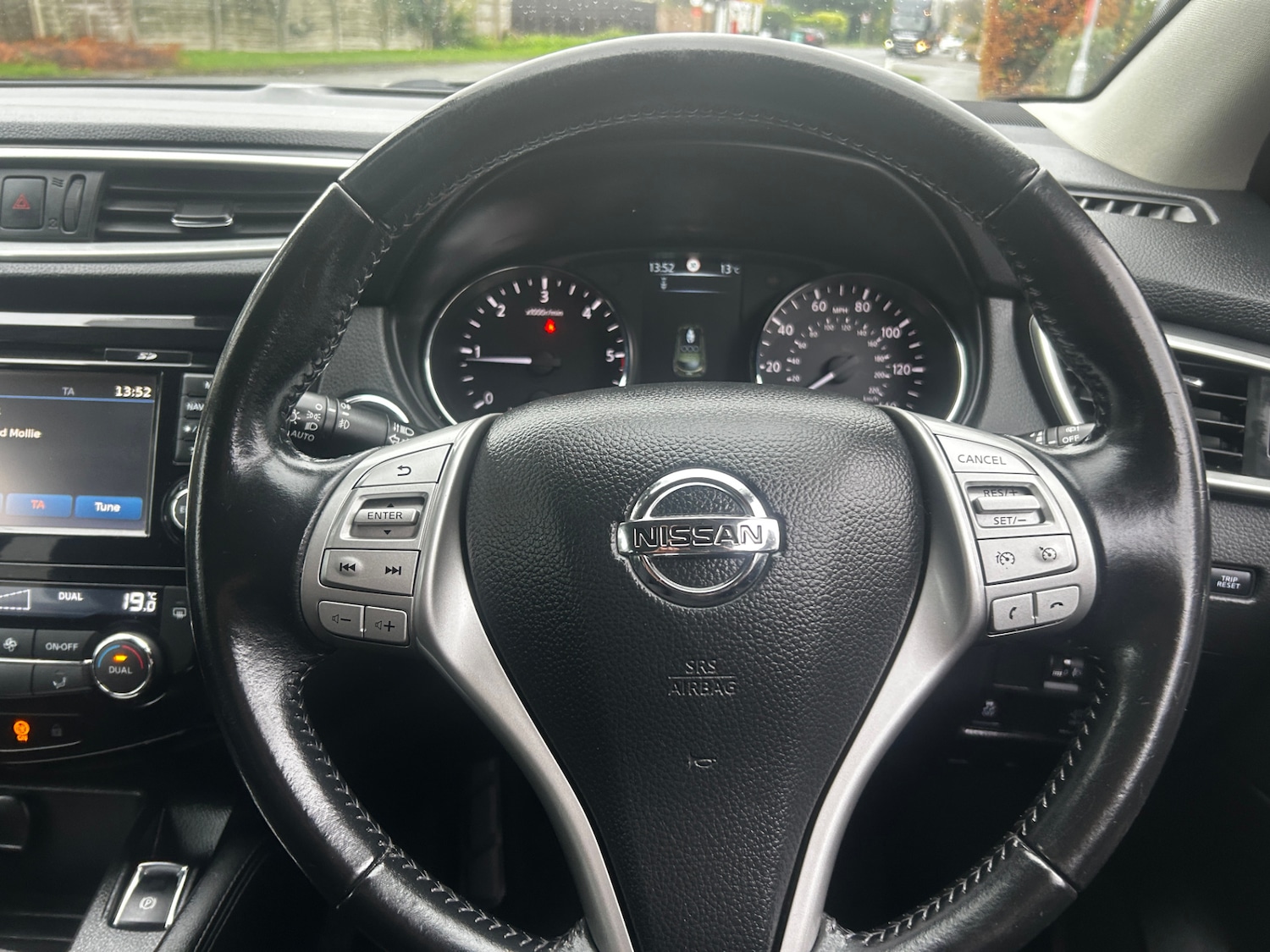 Used Nissan Qashqai 2017 for sale - 76553742: Photo 15