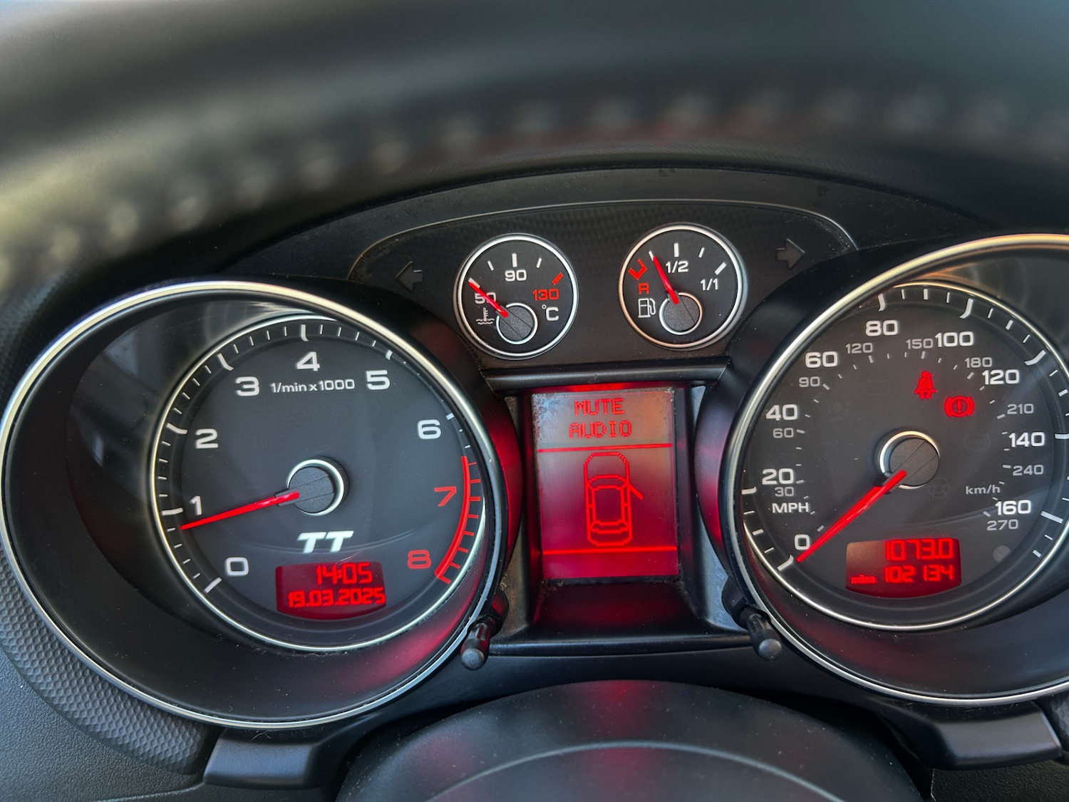 Used Audi TT 2010 for sale - 76693921: Photo 14