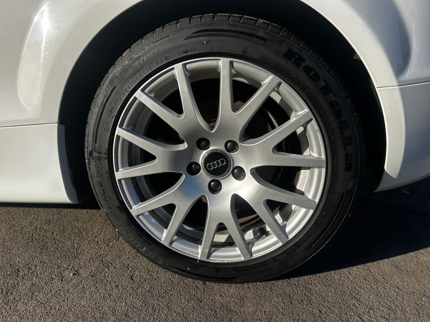 Used Audi TT 2010 for sale - 76693921: Photo 19