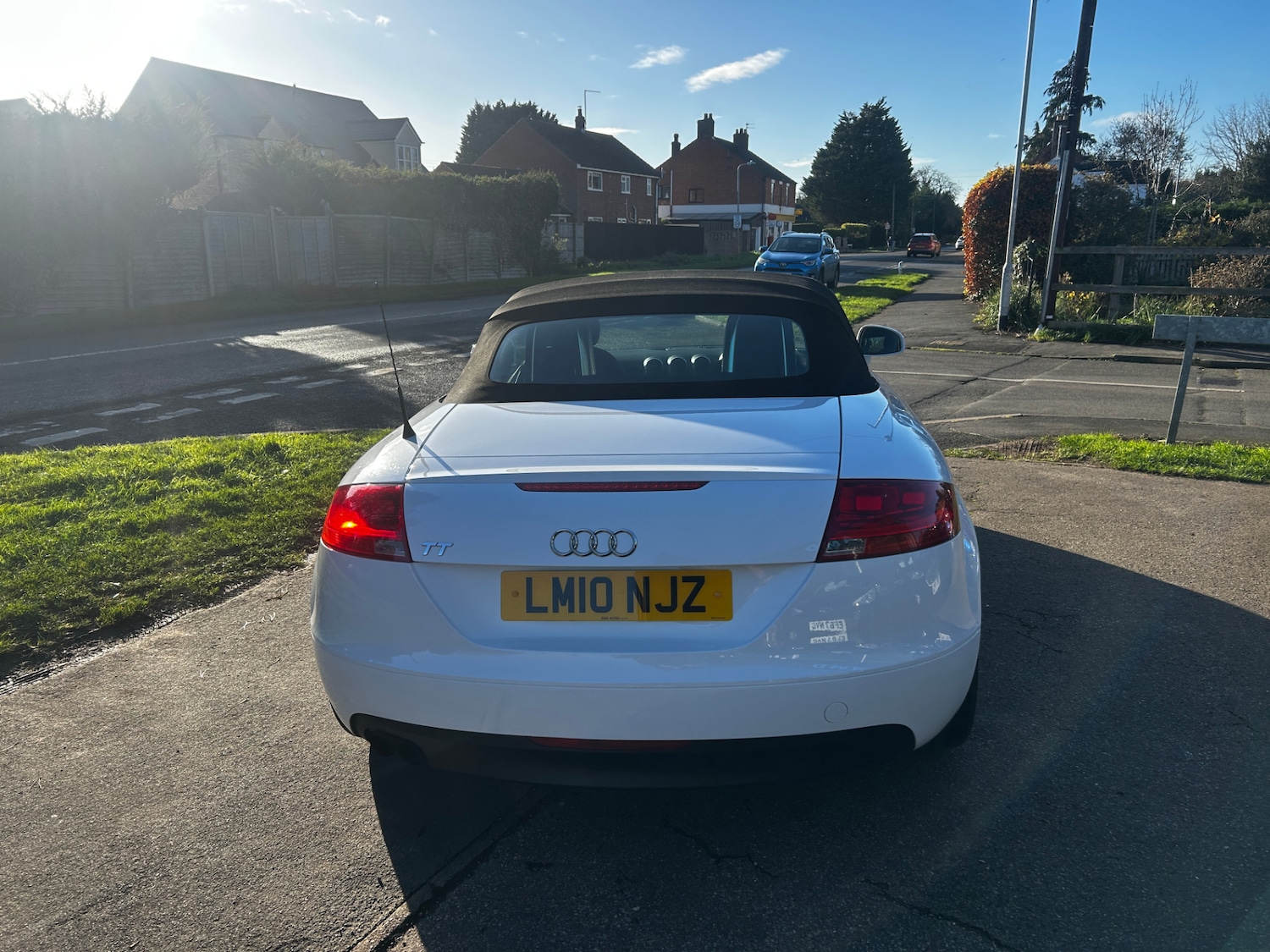 Used Audi TT 2010 for sale - 76693921: Photo 4