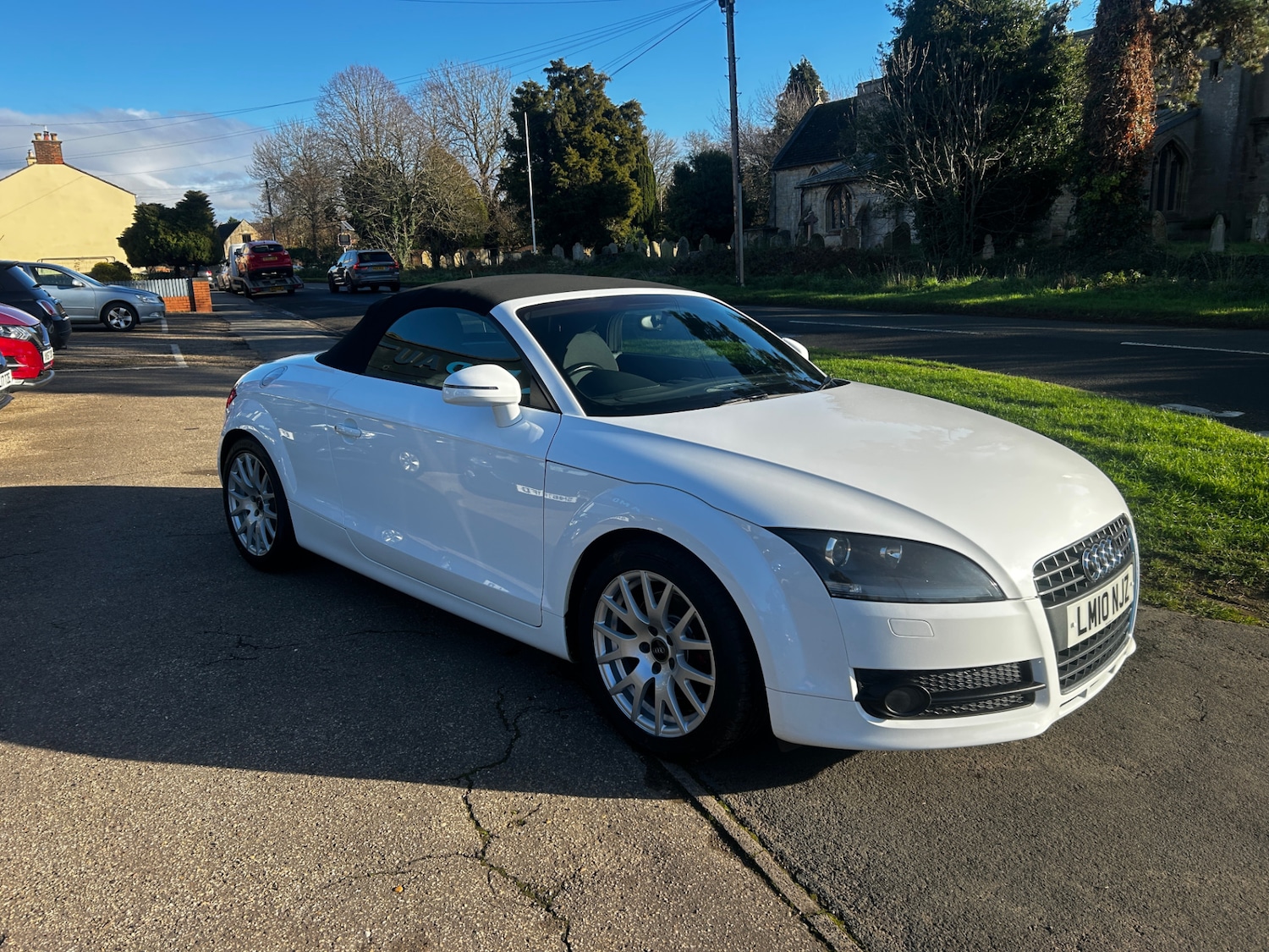 Used Audi TT 2010 for sale - 76693921: Photo 7