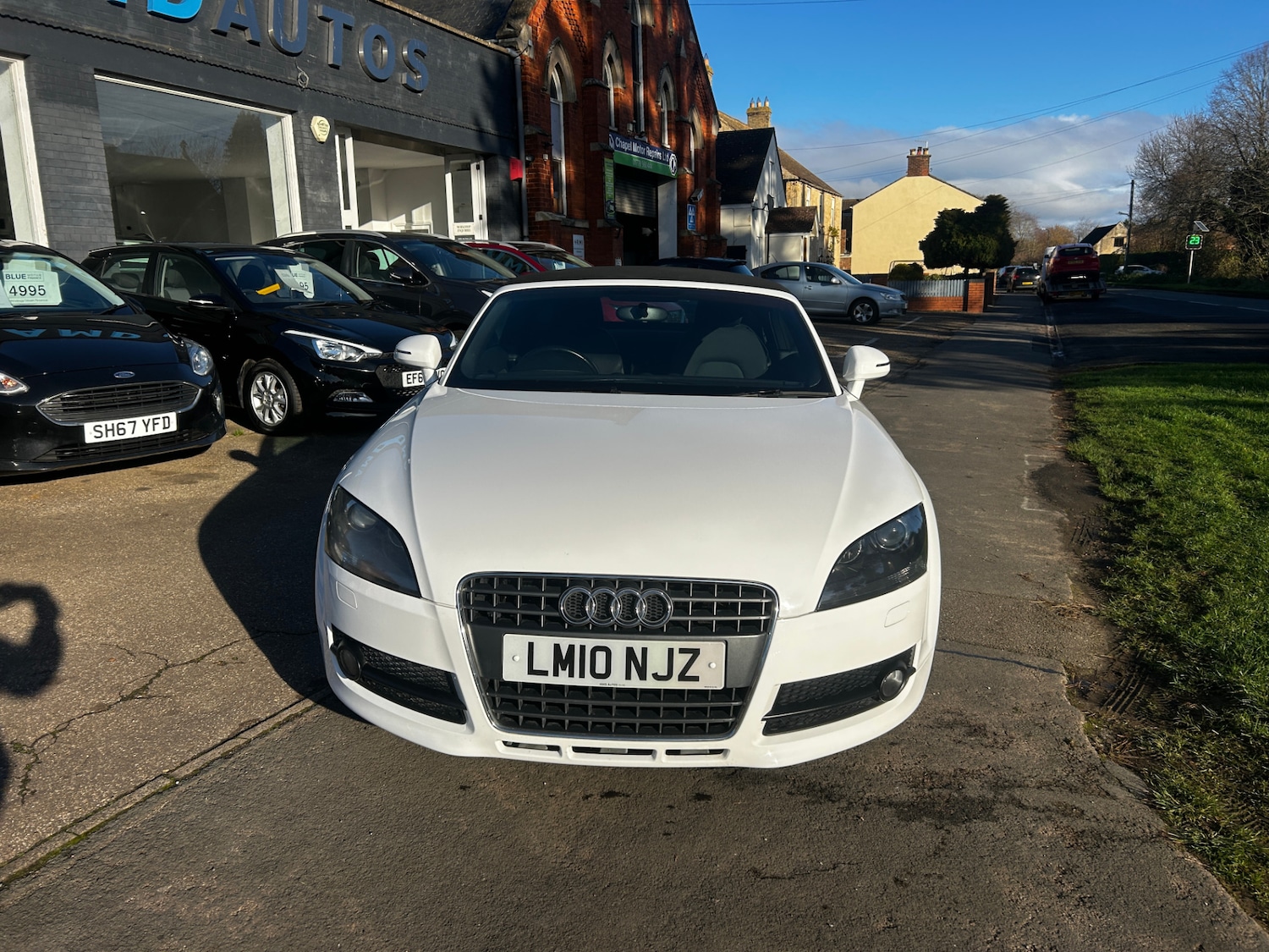 Used Audi TT 2010 for sale - 76693921: Photo 8