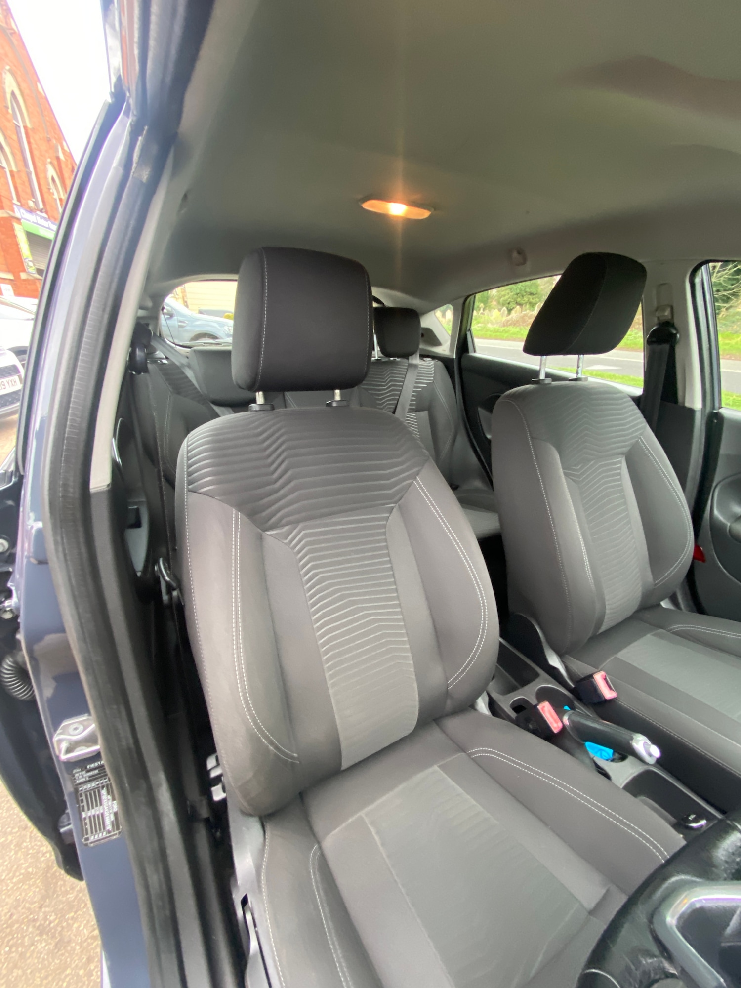 Used Ford Fiesta 2014 for sale - 76969443: Photo 12