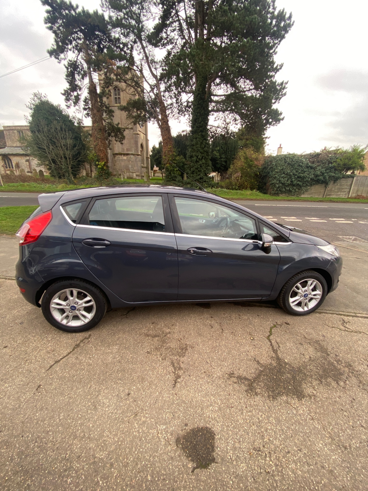 Used Ford Fiesta 2014 for sale - 76969443: Photo 6