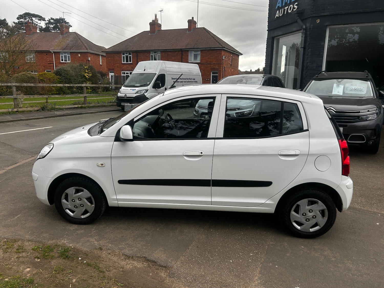 Used Kia Picanto 2010 for sale - 78000424: Photo 2