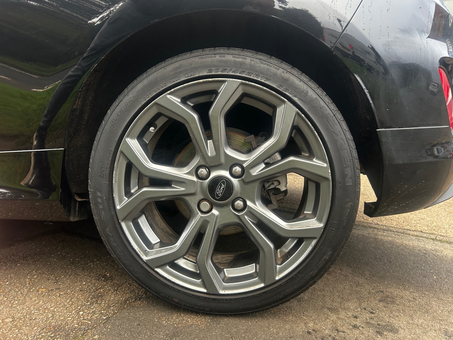 Used Ford Fiesta 2018 for sale - 76794715: Photo 23