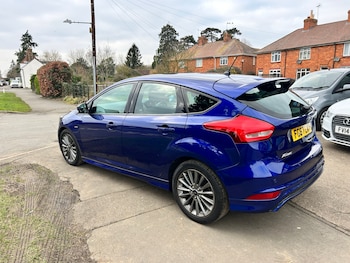 Used Ford Focus 2017 for sale - 73736612: Photo