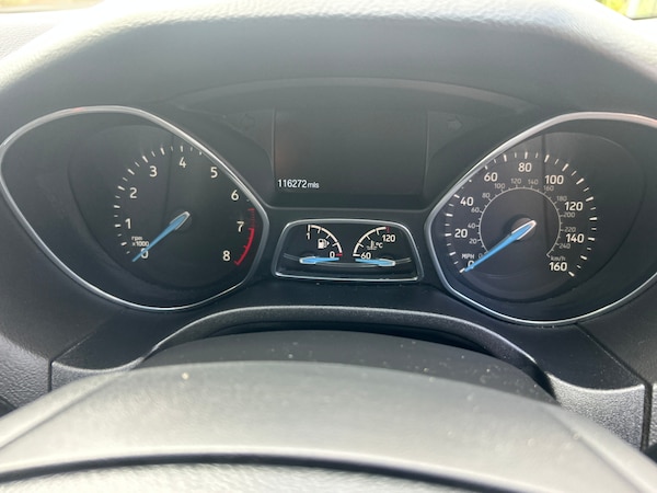 Used Ford Focus 2015 for sale - 75690808: Photo 14