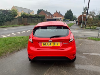 Used Ford Fiesta 2014 for sale - 76969452: Photo