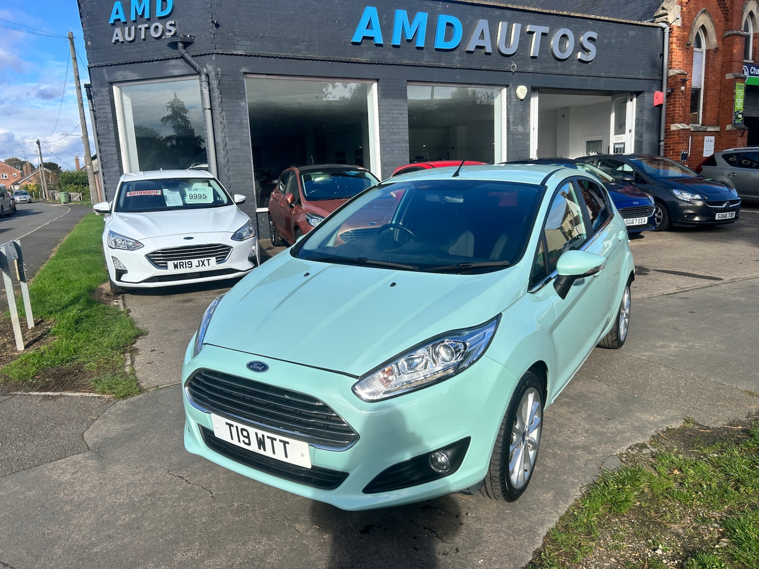 Used Ford Fiesta 2016 for sale - 76339740: Photo 1