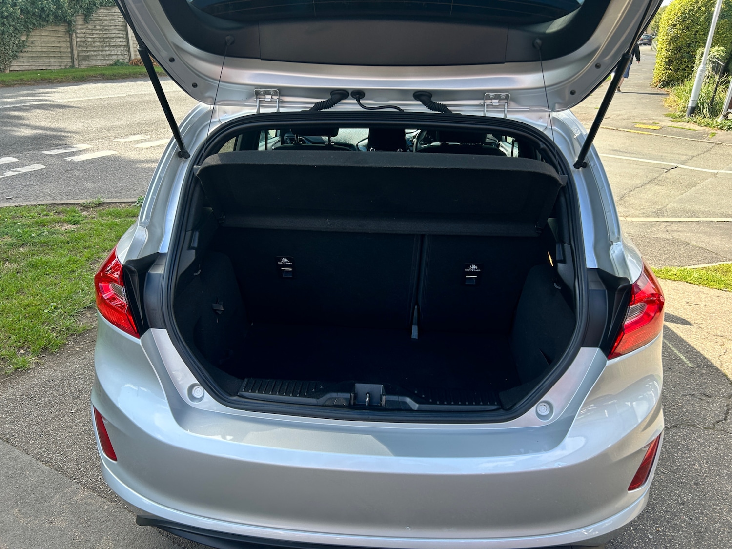 Vehicle 21