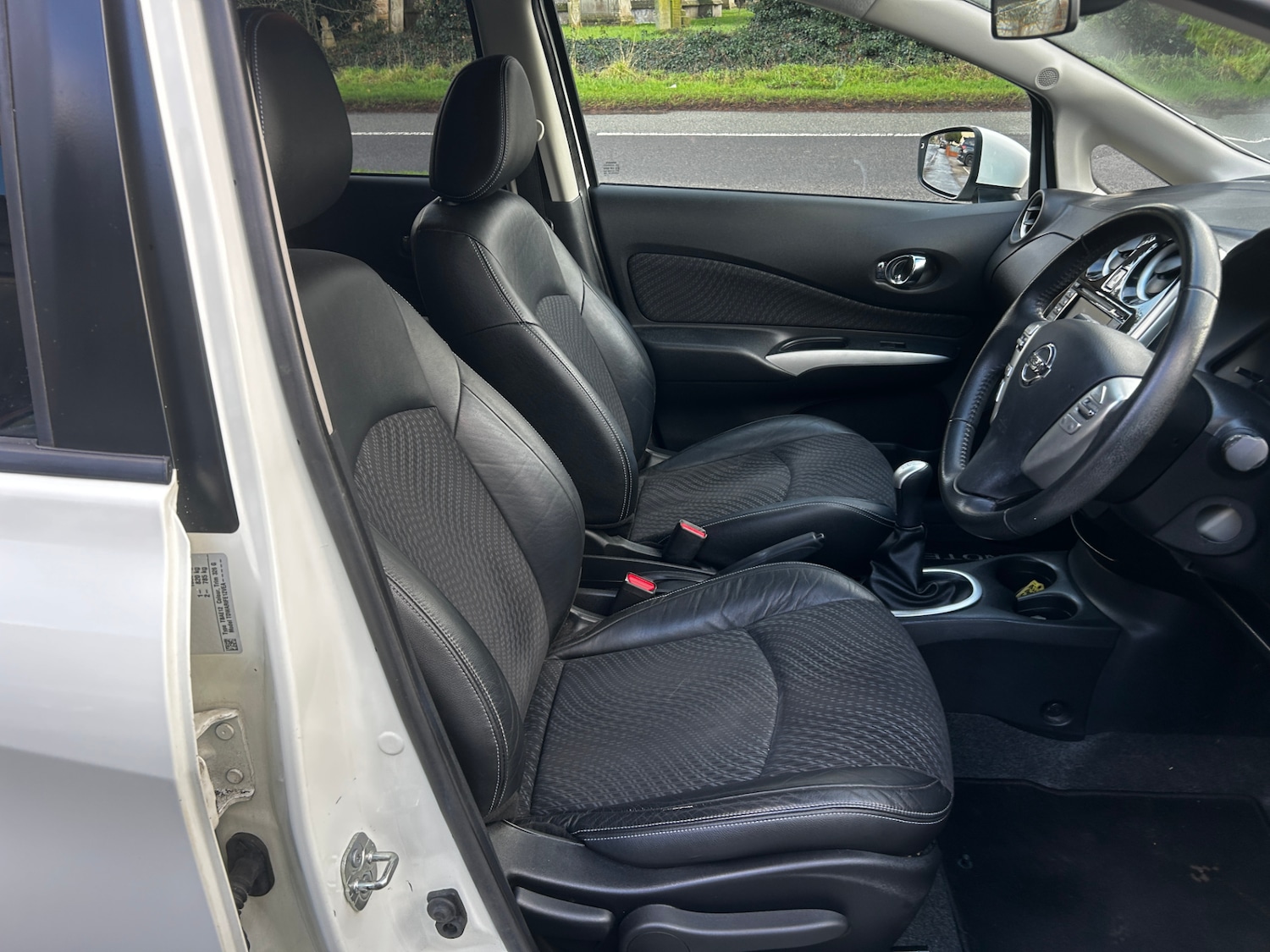 Used Nissan Note 2014 for sale - 77195512: Photo 11