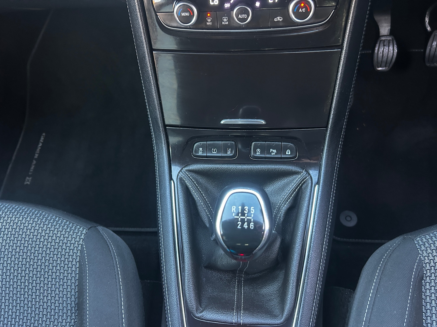 Used Vauxhall Grandland X 2018 for sale - 76614658: Photo 18