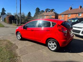 Used Ford Fiesta 2015 for sale - 74072485: Photo